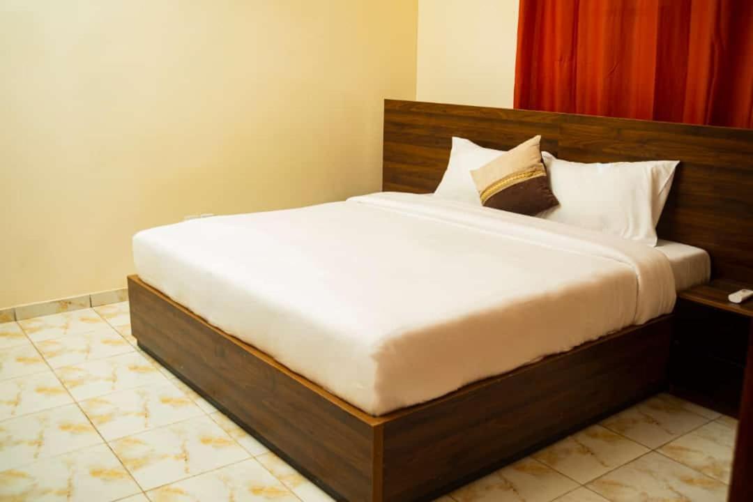 Mokaa Residence Hoteliere Lomé Kültér fotó